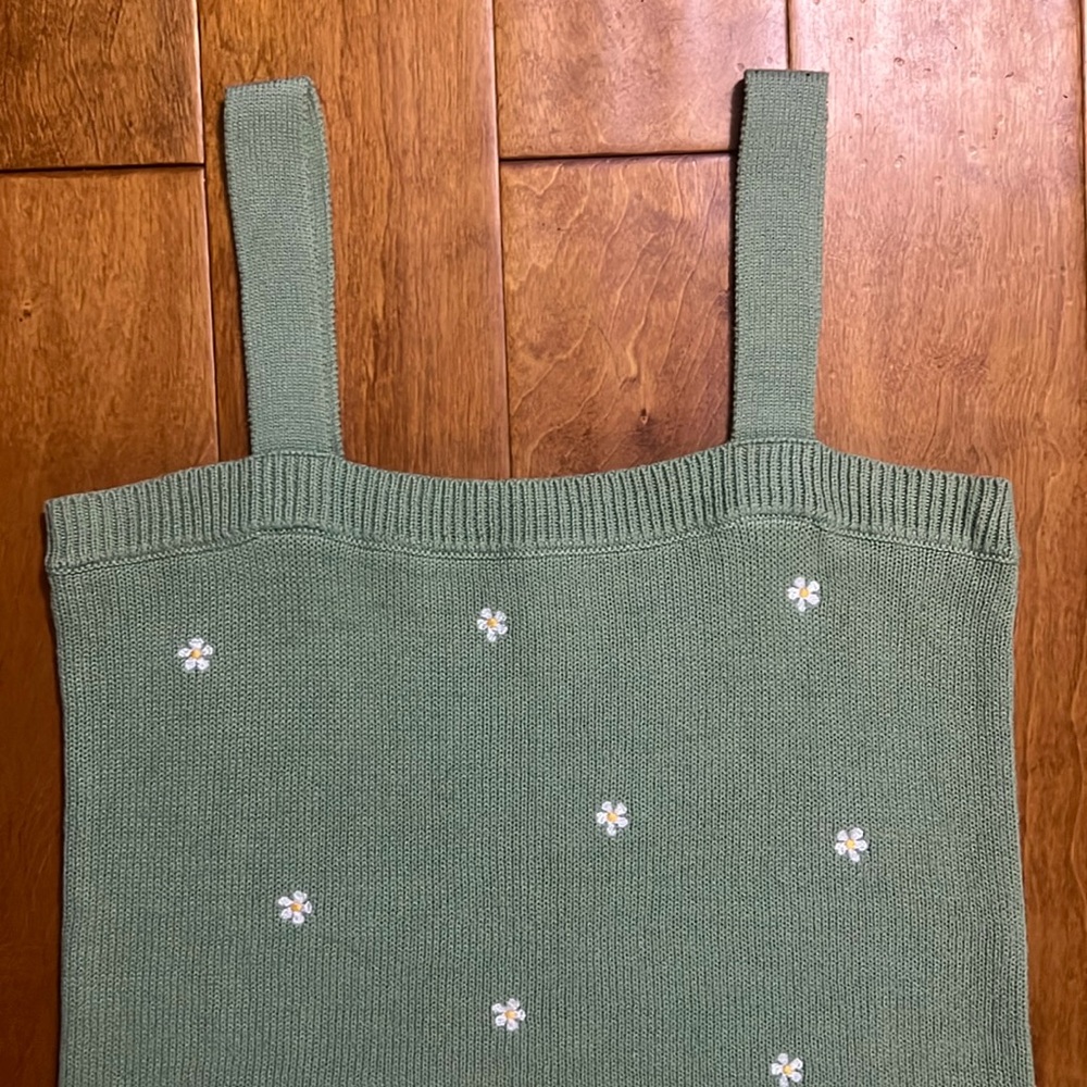 LOFT Outlet Floral Embroidered Knit Tank Top Size S Green Cottagecore Romantic - Picture 3 of 10